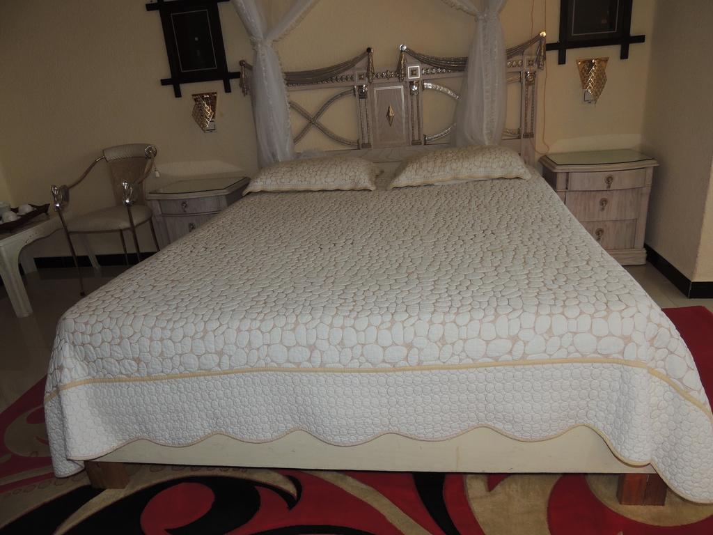 New Dodoma Hotel Room photo