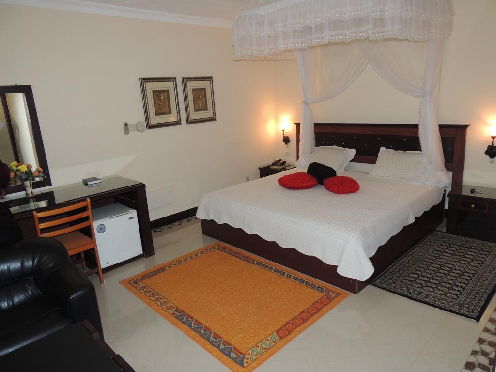 New Dodoma Hotel Room photo