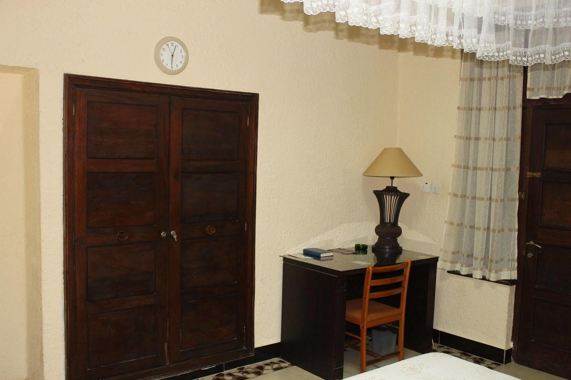 New Dodoma Hotel Exterior photo